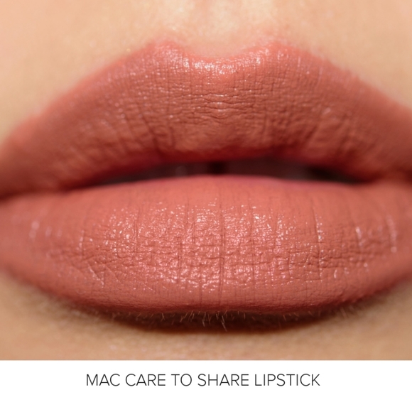 Mac Lip Haul Limited Edition Lip Kit 💋   💄 Gloss or Lipstick.  You Choose ! - Picture 14 of 16